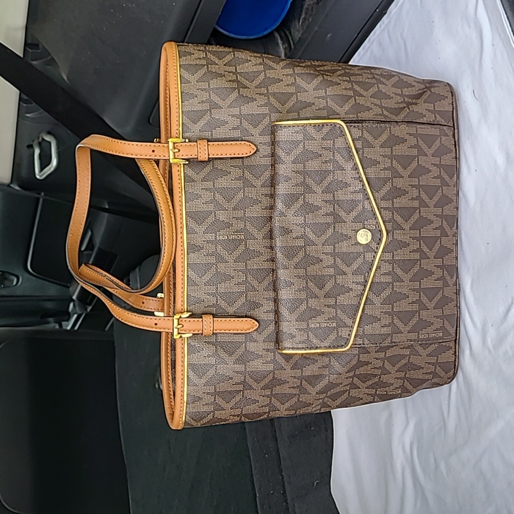 Michael kors MK logo purse